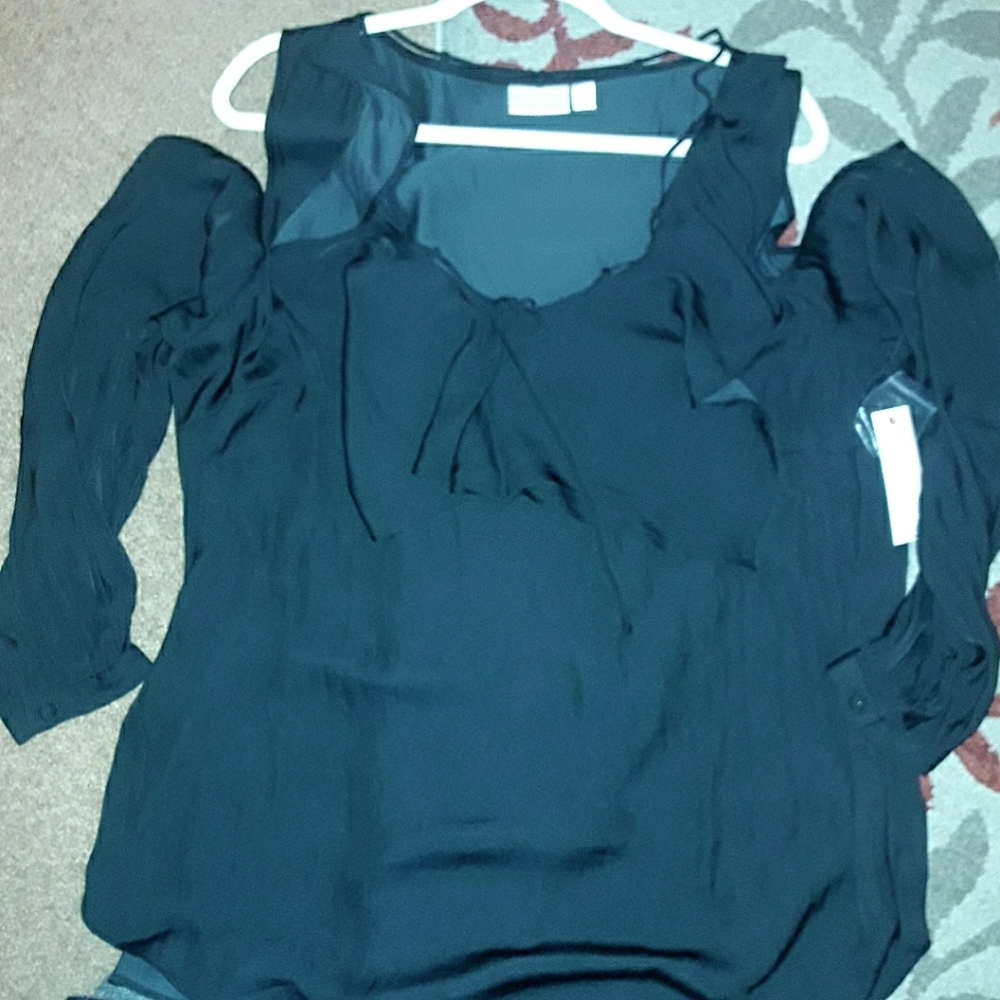 Bisou Bisou Cold Shoulder Long Sleeve Blouse